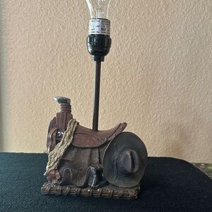Western Saddle Table Lamp